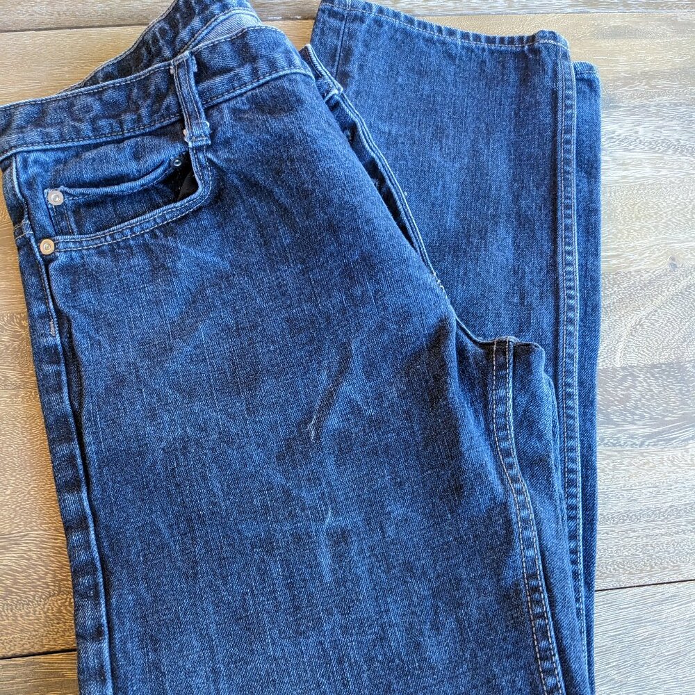 Marc Jacobs Men's Jeans Dark Denim Wash Button Up Fly Distressed Jeans, Size 34